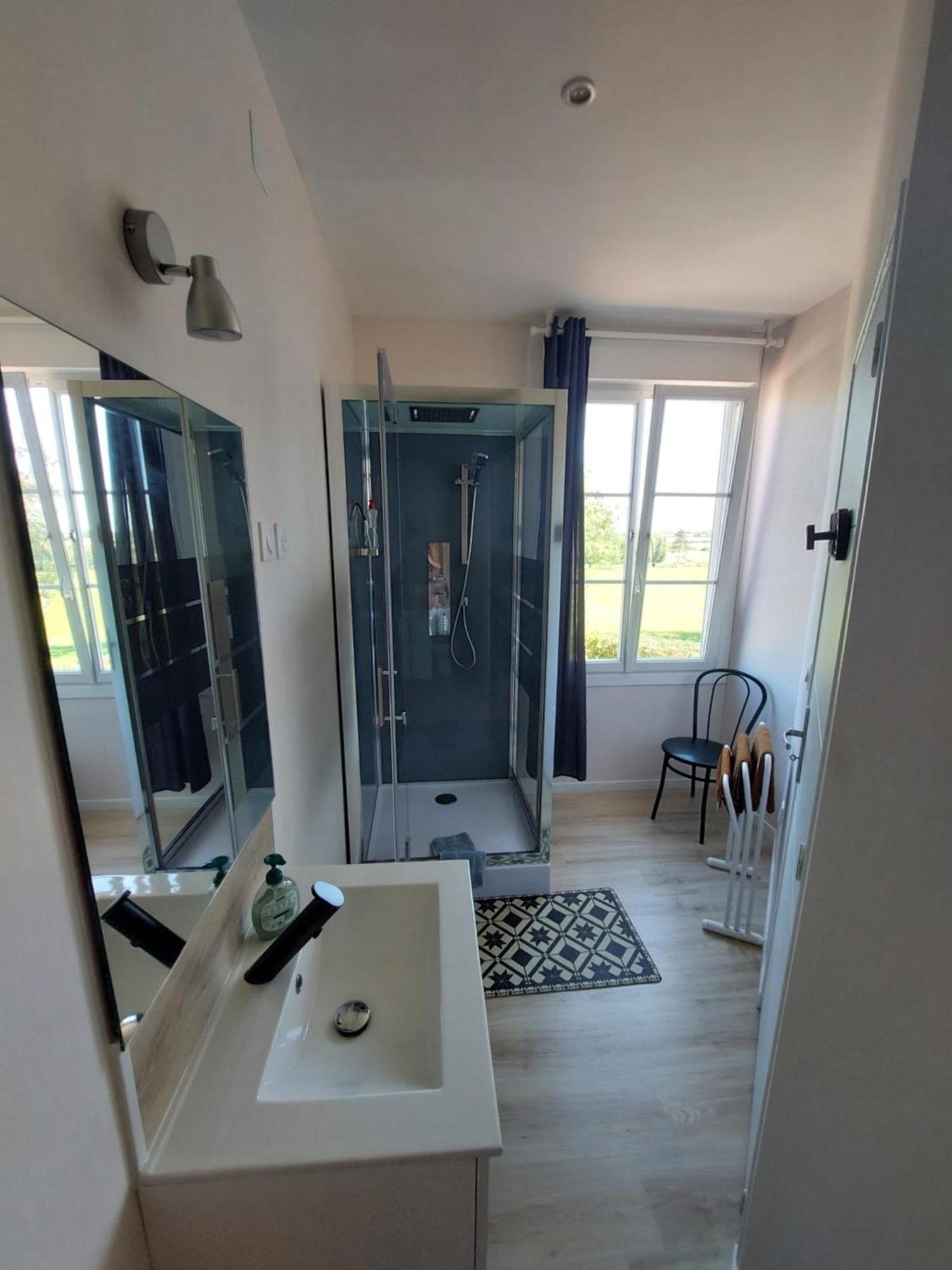 Chez Marie Hotel Drosnay Bagian luar foto